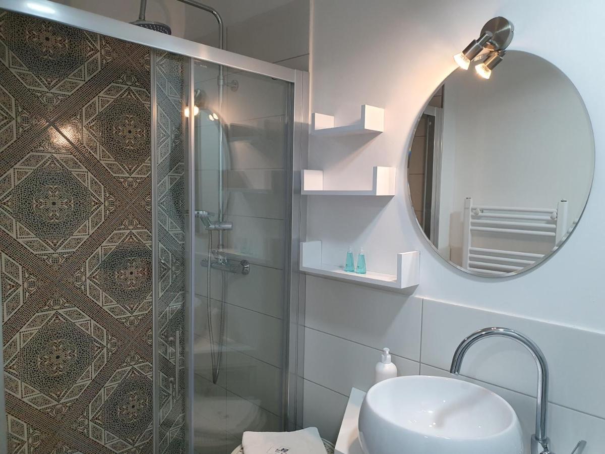 Charming Apartment Mila In Privat House With Free Parking Ljubljana Exterior photo